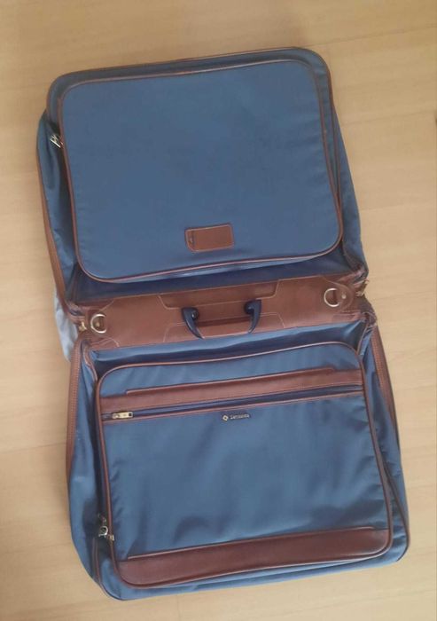 Porta-Fatos Samsonite