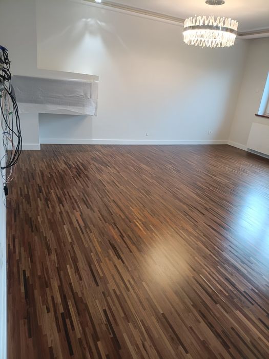 Cyklinowanie parkietu, desek, desek warstwowych