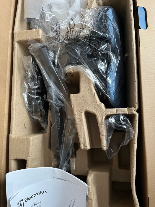 Odkurzacz pionowy Electrolux Zamość • OLX.pl