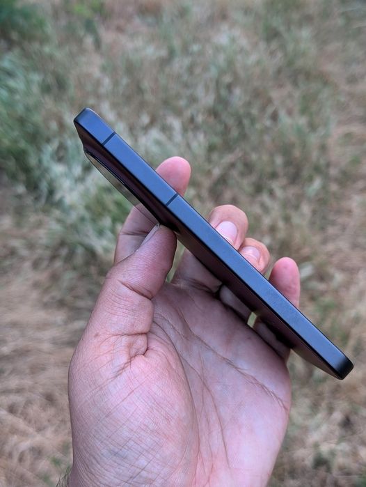Vivo x300 (16/512 6040 mAh глобальная версия 2 физ сим +есим   компактный флагман камерафон)