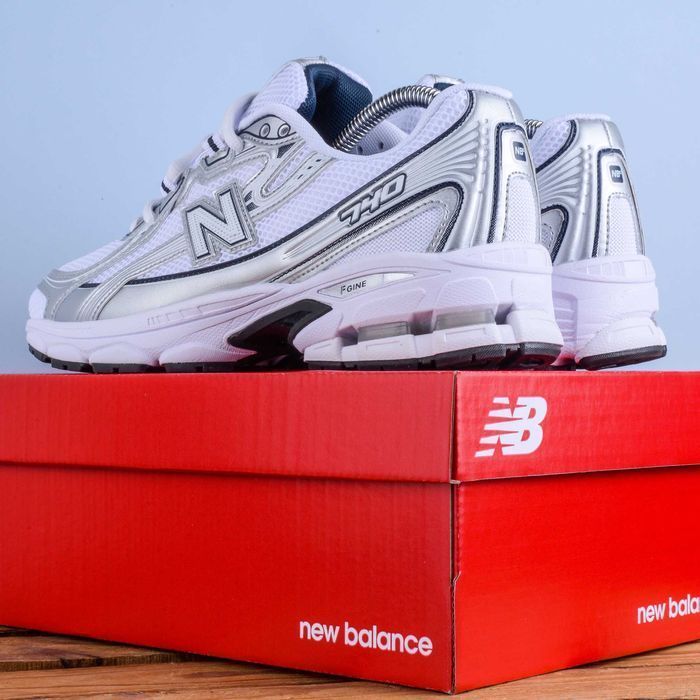 (1811) Акція! Кросівки New Balance 740 білі (41,42,44,45) нб nb NB