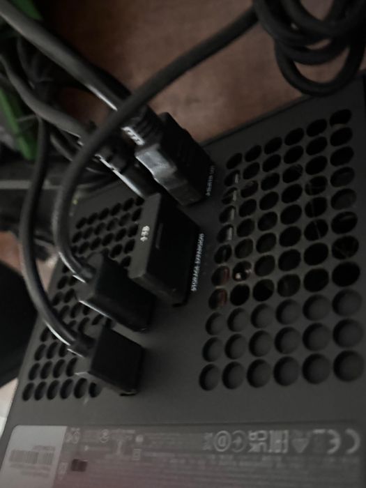 Xbox x 1 tb com expansao 4 tb