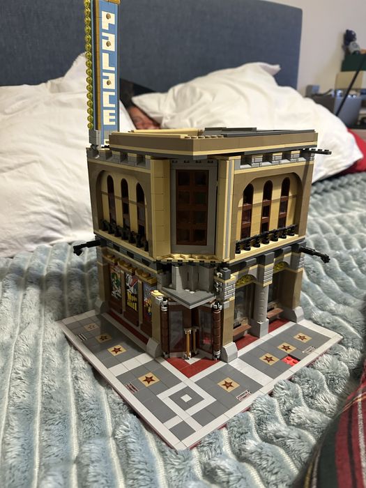 Vendo 15kg de legos com alguns montados e outros nao