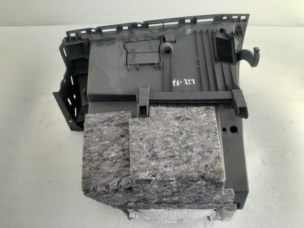 Porta luvas RENAULT Clio III (BR0/1, CR0/1)