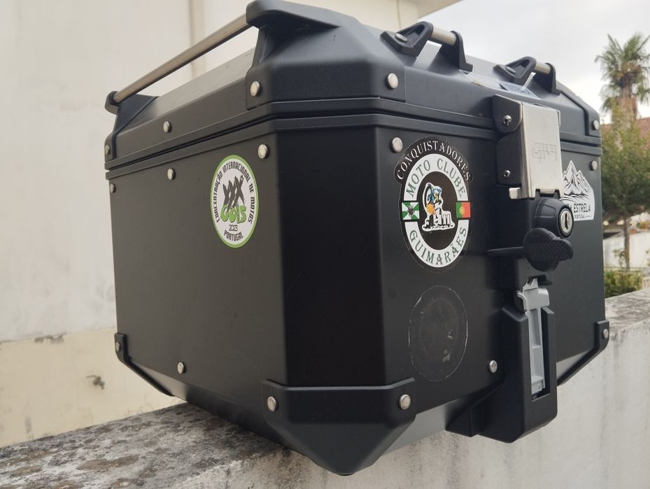 Top case Givi como nova