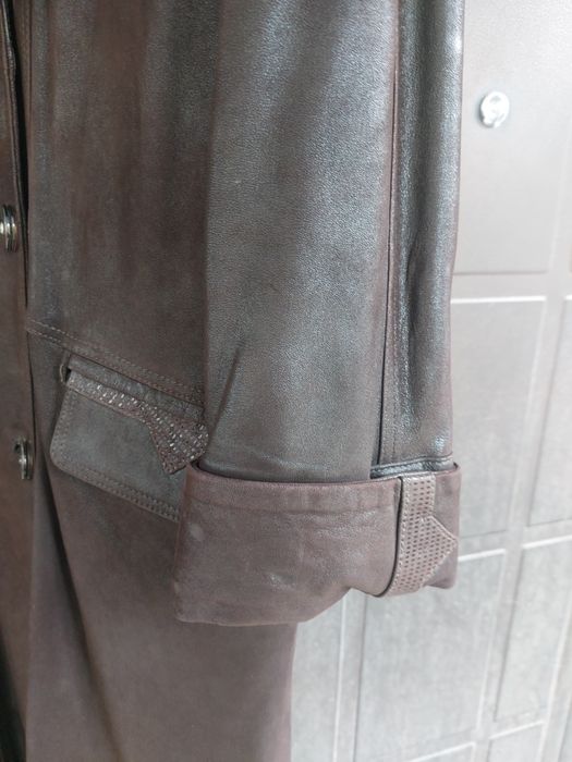 Шкіряне пальто з натуральним хутром