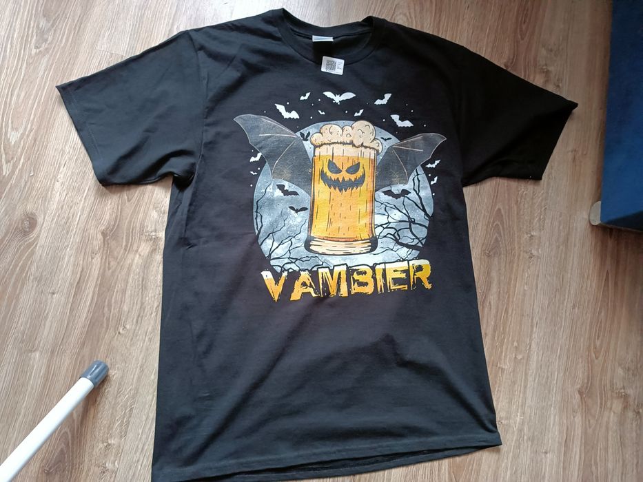 T shirt męski nowy z wampirem