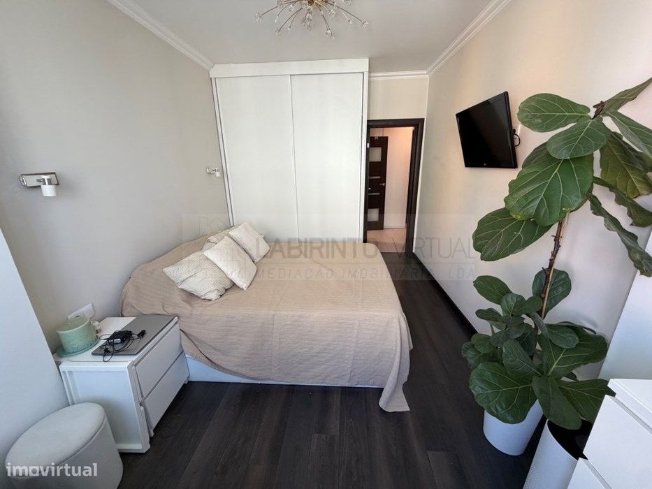 Apartamento T2 em Excelente Estado no Olival Basto, Odivelas - A su...