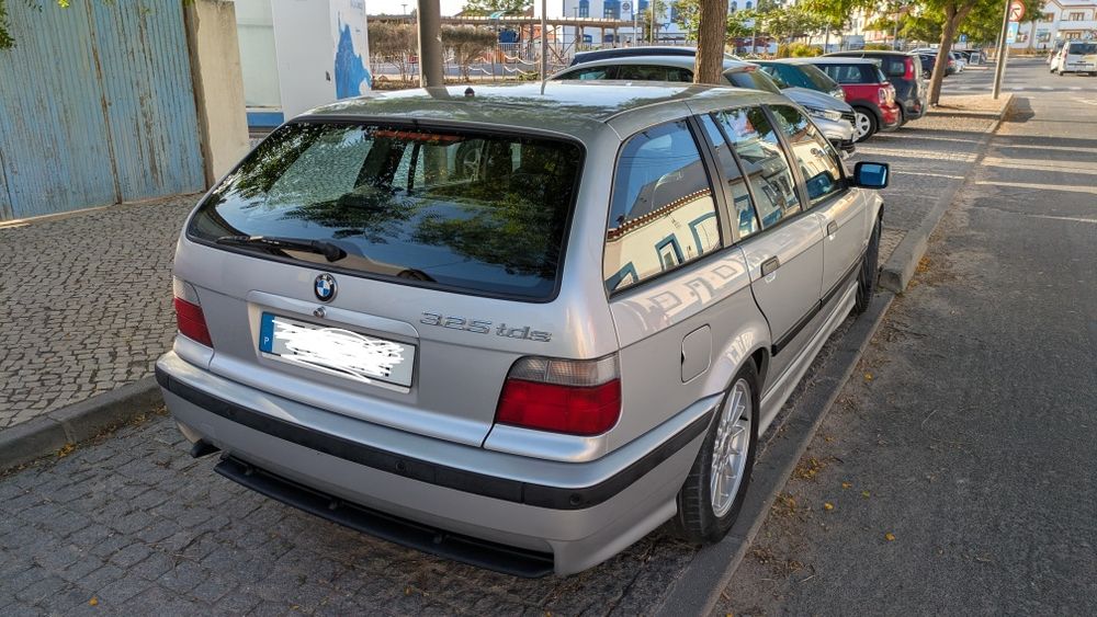 BMW E36 touring 325 TDS