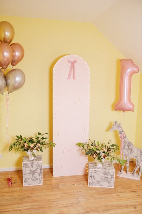 Składana ścianka dekoracyjna do zdjęć na przyjęcia i urodziny