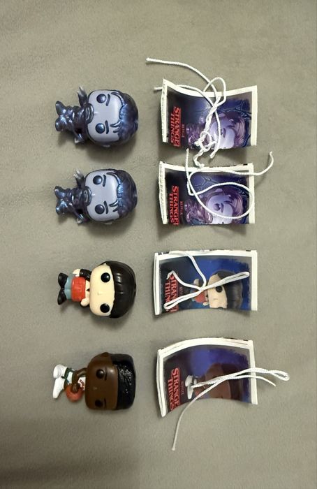 Фігурки Kinder joy Stanger thing  Дивні дива