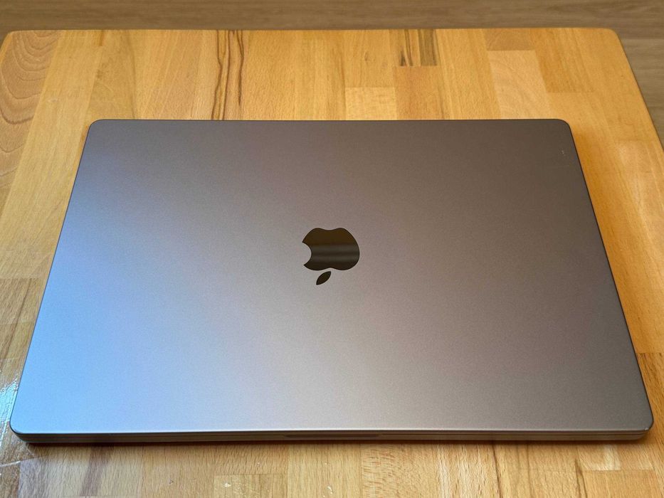 MacBook Pro 16 M1 Pro 16/512 gb 2021