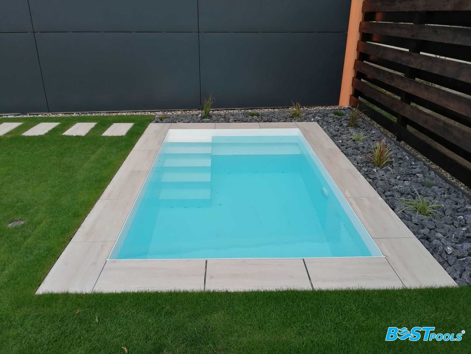 Polipropylenowy basen Flores 11x3x1.5m z układem filtracyjnym