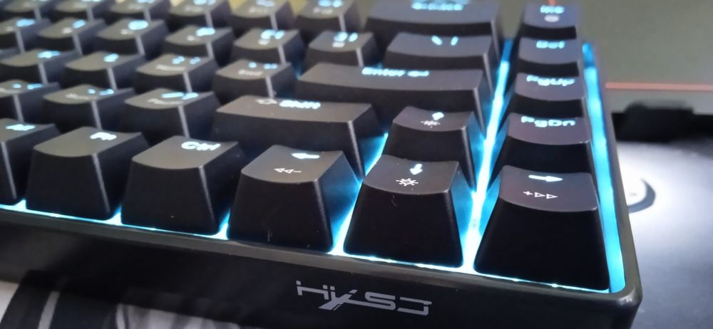 клавіатура HXSJ v800 68 black   60%