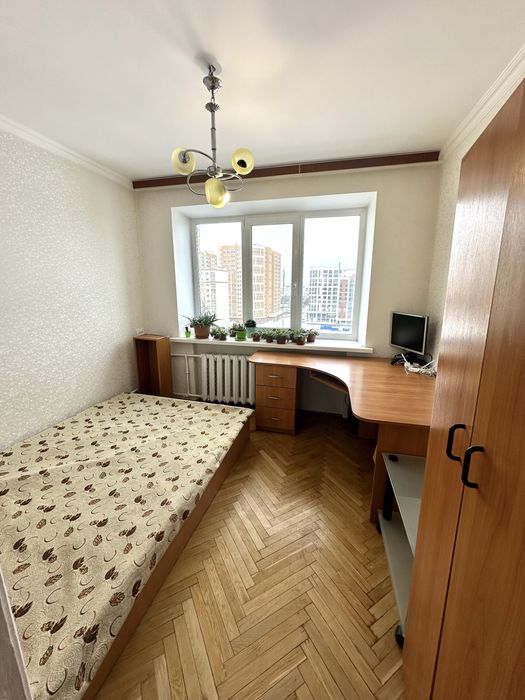 Простора 3 кімнатна квартира на оренду