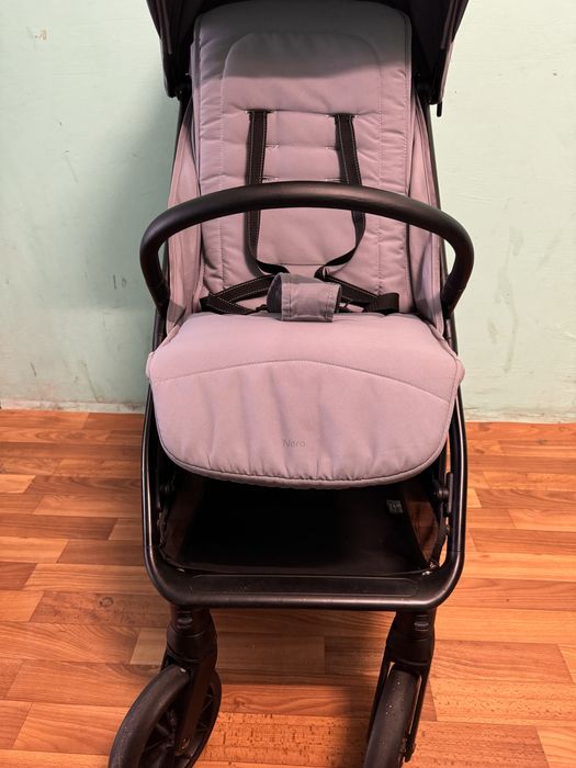 Прогулянкова коляска Carrello Nero