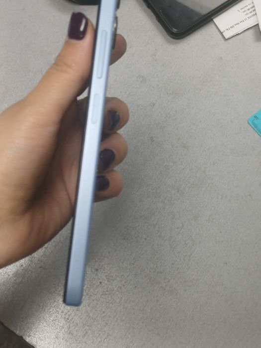 Мобильный телефон Redmi 12 4/128