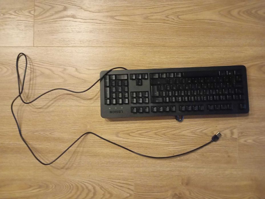 Teclado Gaming LENOVO Legion K300 RGB (Membrana - Português - Preto)