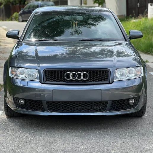 Решітки Audi A4 B6 s line