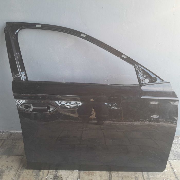 Drzwi przednie prawe Skoda Octavia 4 IV 5E3