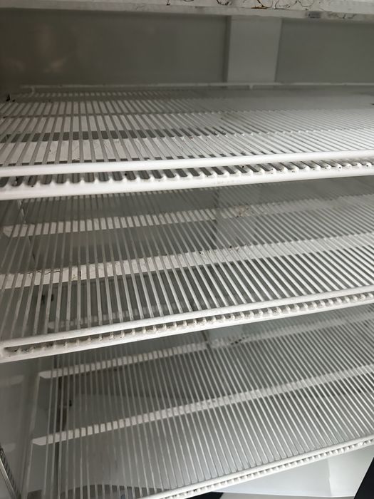 Вітриний холодильник