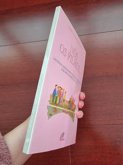 Livro "Nós os Filhos" de Gilberto Gillini e Mariateresa Zattoni