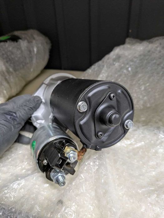 Стартер VW Caddy Golf Sharan Skoda Octav 0001121006 Bosch відновлений