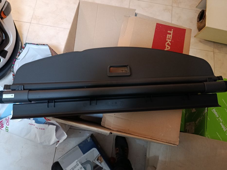 Chapeleira para SEAT LEON 5F