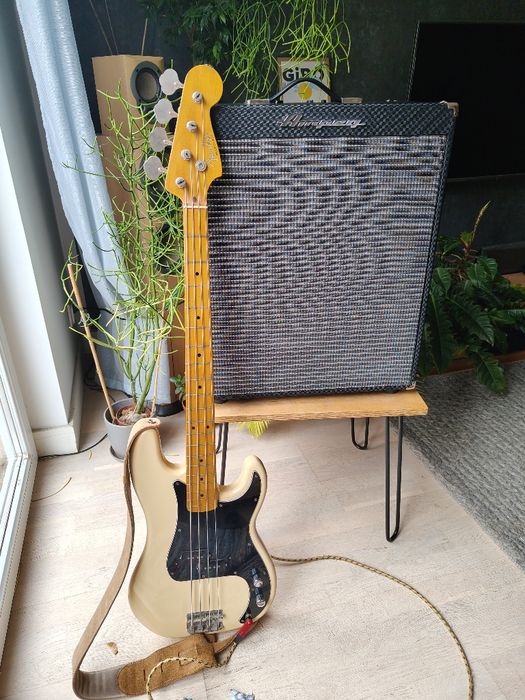 Ampeg Rocket Bass RB-210 500W 2x10 – stan idealny + pokrowiec GRATIS