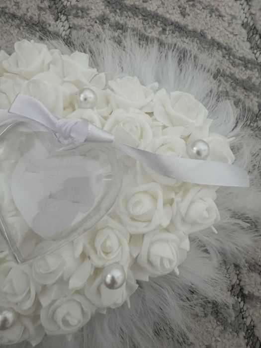 Весільна подушка