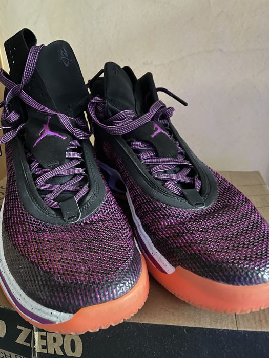 Air Jordan баскетбольні кросівки