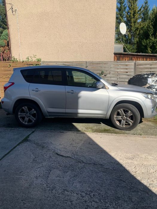 Toyota RAV-4