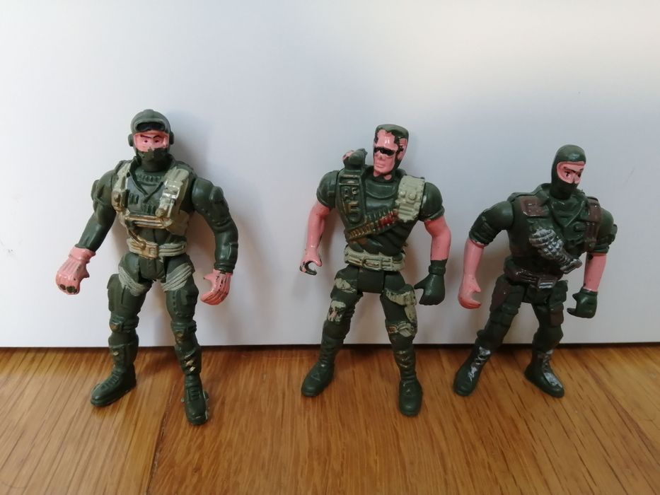 Lote de figuras de soldados (Portes Grátis)