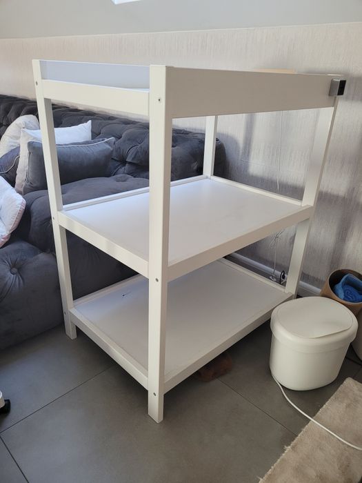 Przewijak drewniany bialy