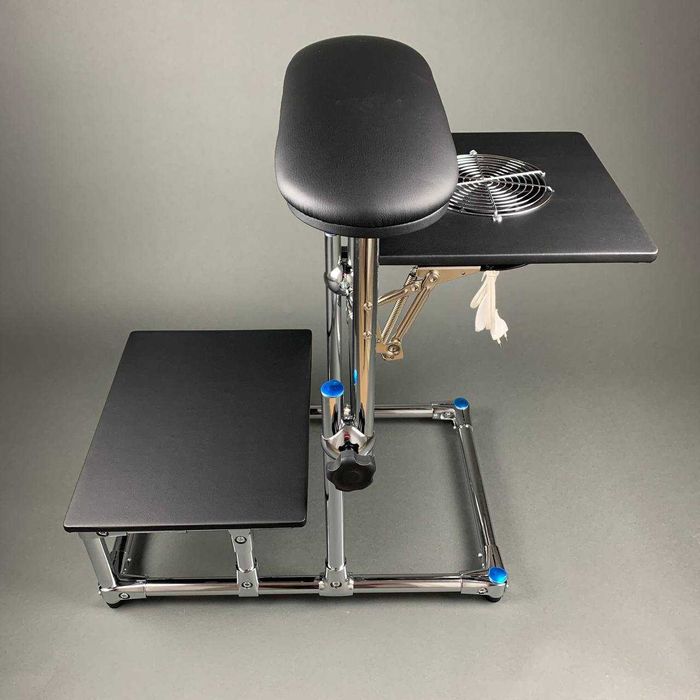 Podnóżek do pedicure z pochłaniaczem i półką AKRI, stojak do pedicure