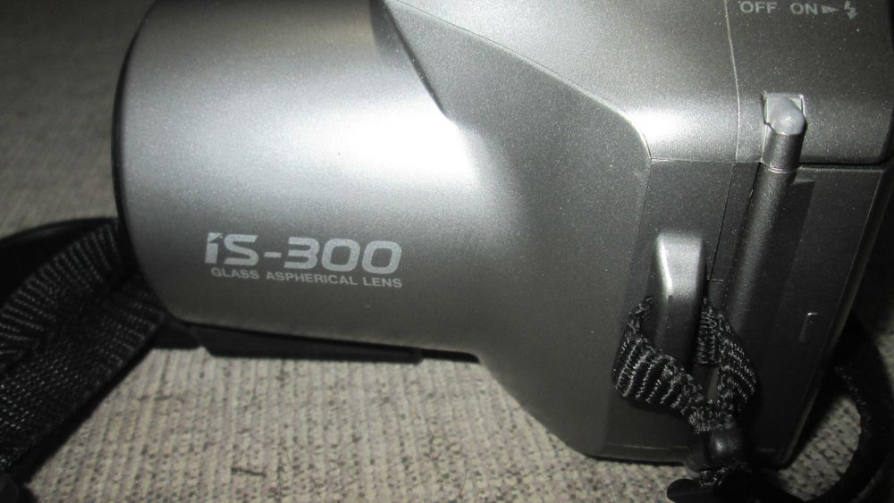 Maquina Fotográfica Analógica - Olympus is-300