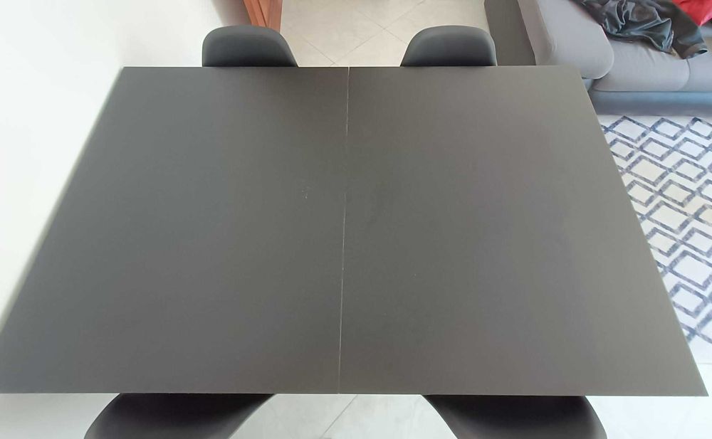 Mesa de jantar  extensível