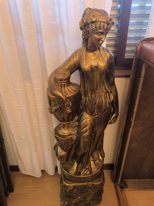 Estátua decorativa