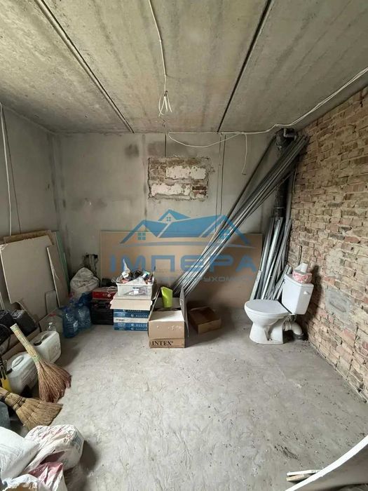 Продаж 2-поверхового цегляного будинку. 122м2