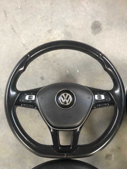 Кермо руль баранка мультируль vw Golf 7 Passat b8 Tiguan 2 Touran