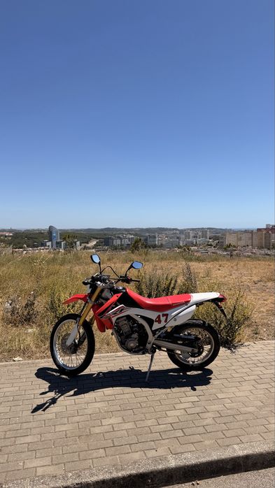 Honda CRF250L bom estado