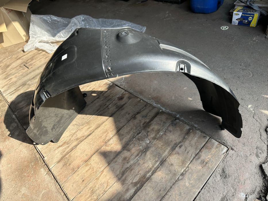 Підкрилки на Hyundai Santa Fe 2016