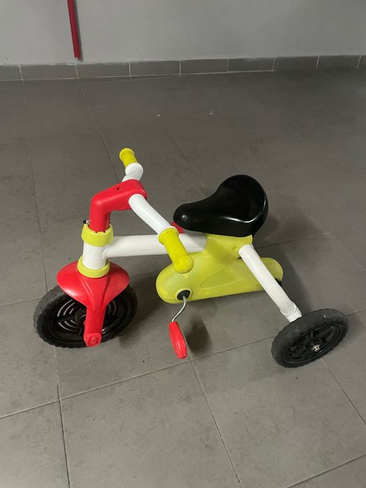 Triciclo com pega