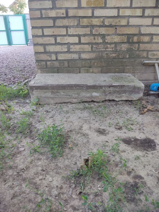 Стовб бетонний СССР 4метровий: 50 грн. - Цегла / бетон / піноблоки ...