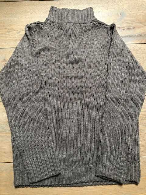 Nowy sweter Besta Plus roz, 140 cm