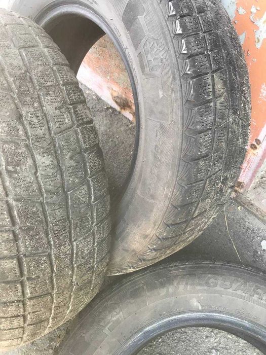 Зимові шини Nexen Winguard ice 215/65/16