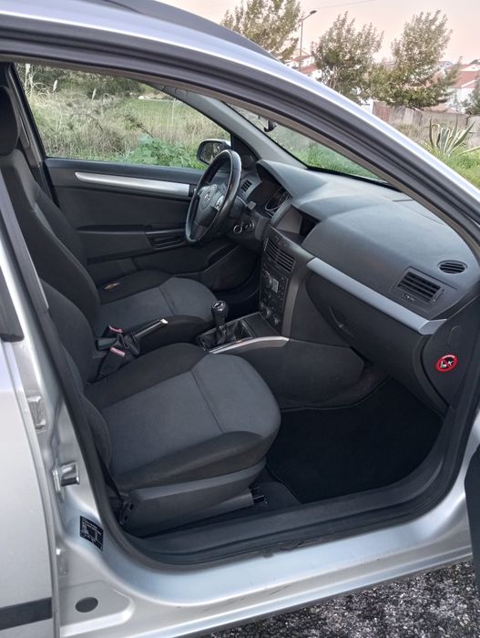 Opel Astra H SW 1.4 Gasolina