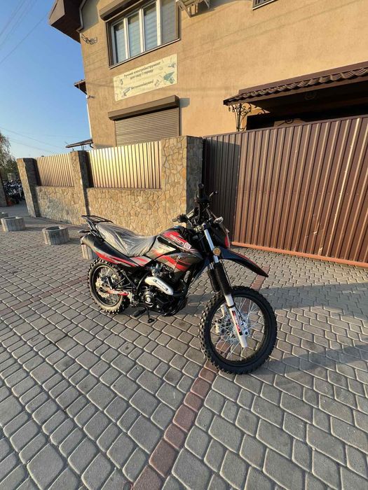 Мотоцикл GEON X-Road Light 250