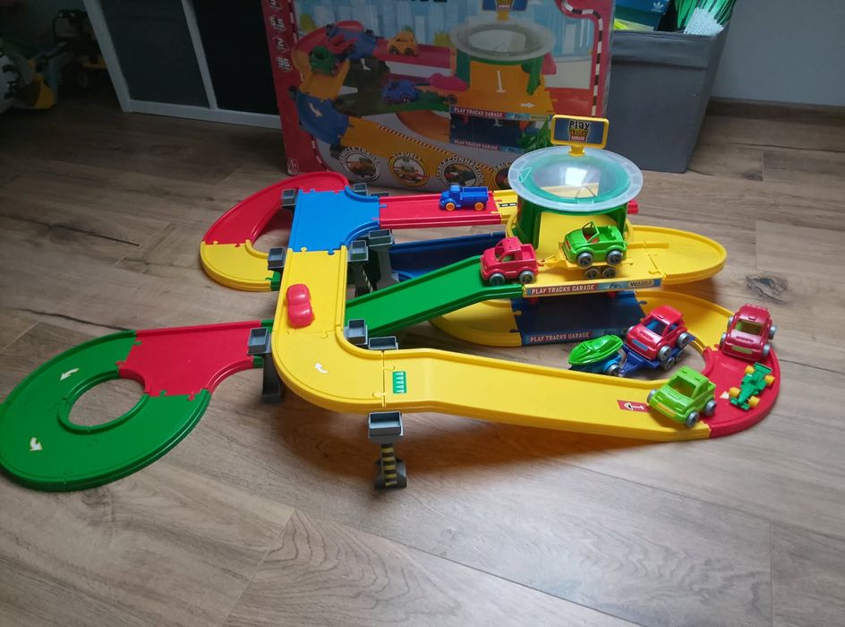 Parking garaż wader