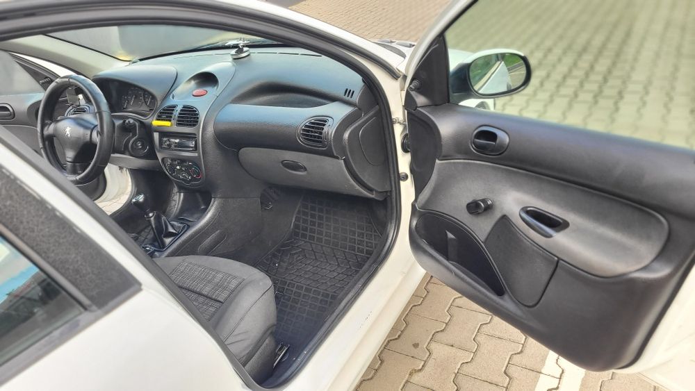 Peugeot 206, 2008 Рік.